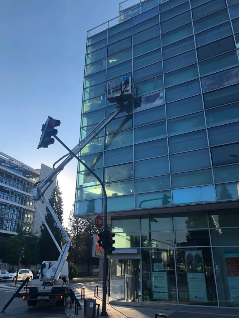 iznajmljivanje dizalice crna gora podgorica